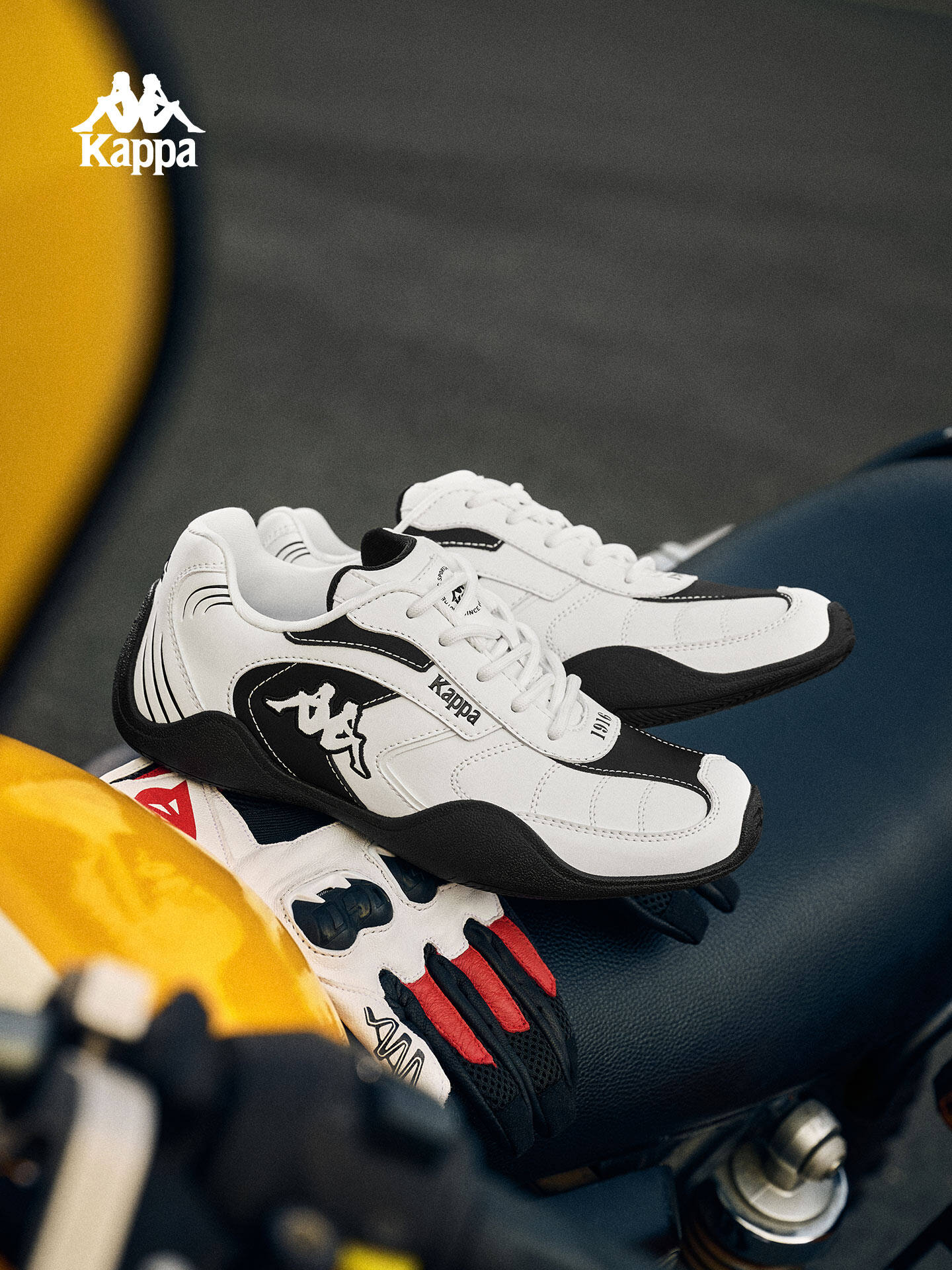 Kappa | Lightweight Anti-Slip Racing Shoes ราคา 3,791 บาท*ส่งฟรี