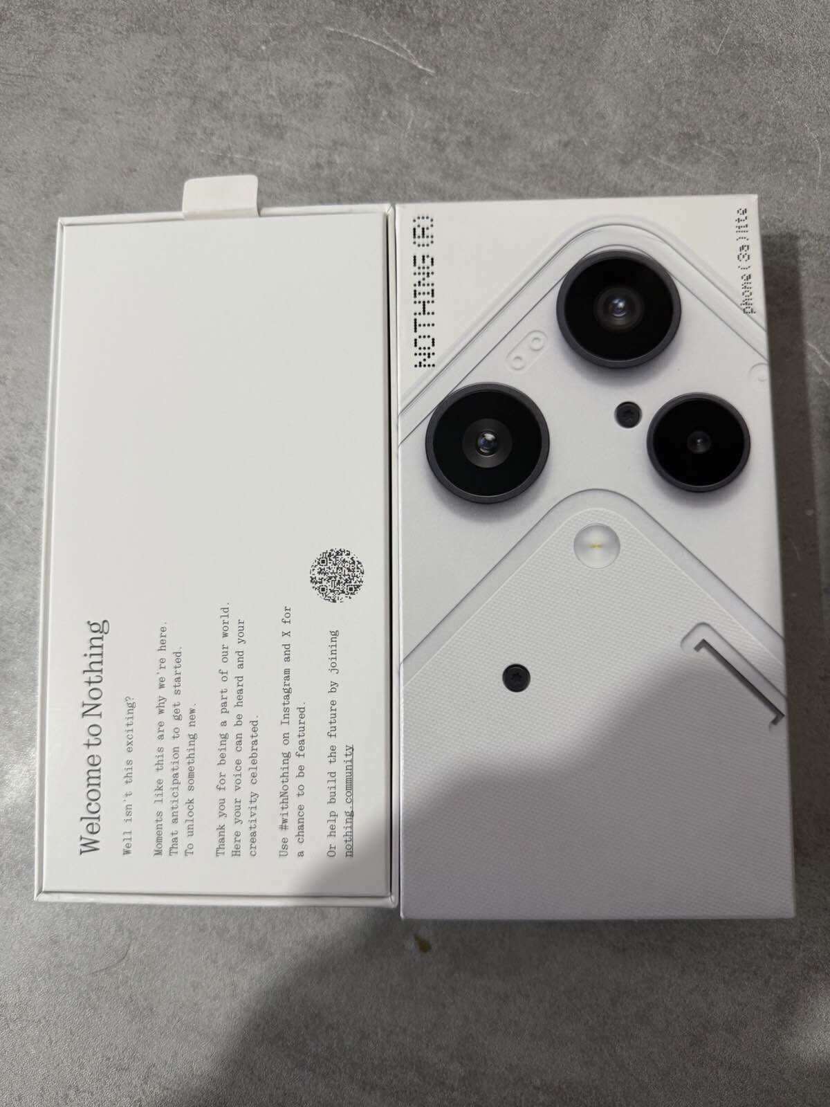 Nothing Phone (3a) Lite- 8+128gb สีขาว ปลดล็อค ราคา 6,500 บาท*ส่งฟรี