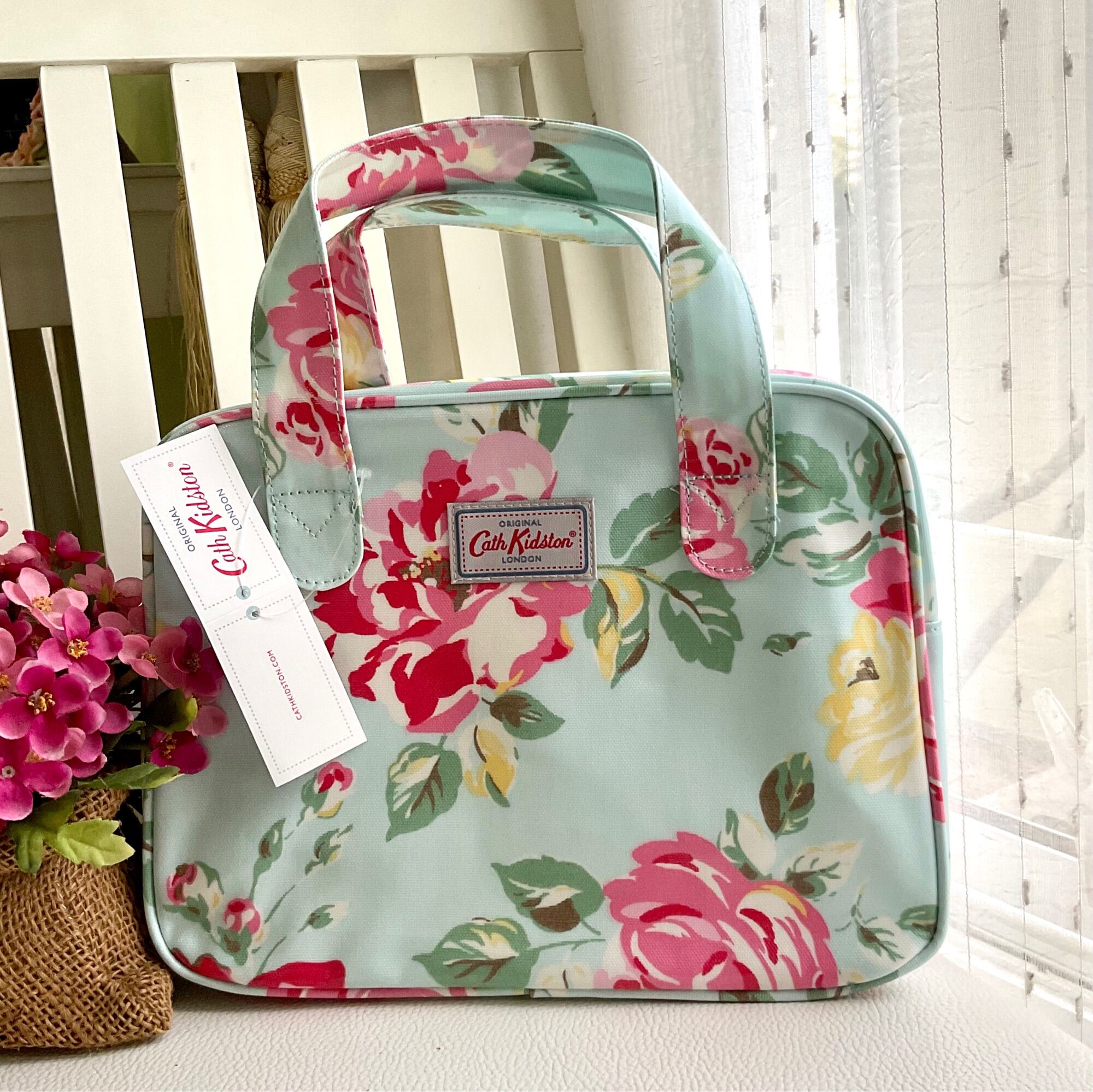 Cath kidston boxy zip bag hot sale