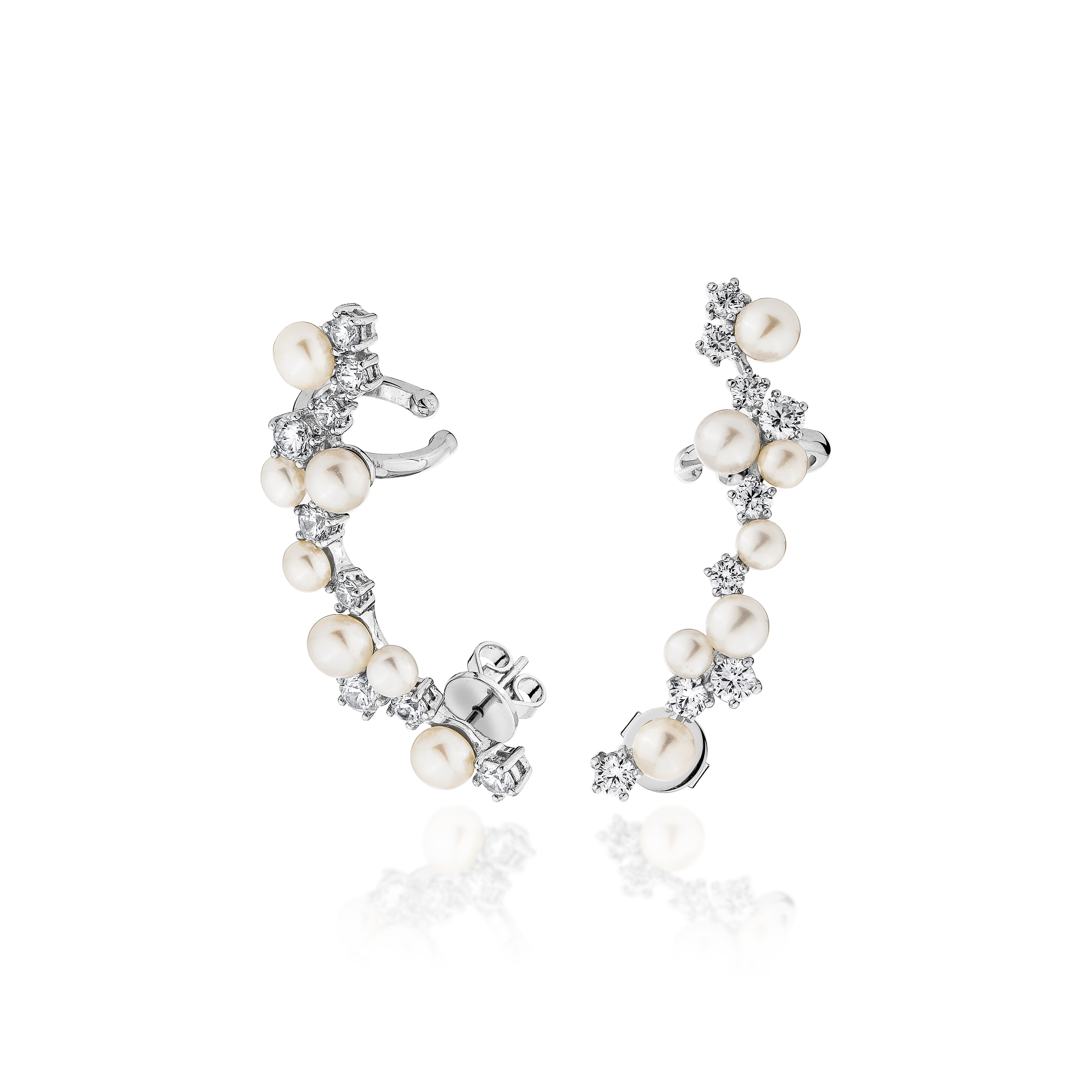 Glintz Tear Drop Glam Earrings ราคา 3,100 บาท*ส่งฟรี