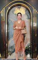 ชุดเดรสยาวผ้าชีฟองสีพื้นรูดข้างทรง คุณหญิงคุณนาย คอวีแขนระบาย(มีซับใน)