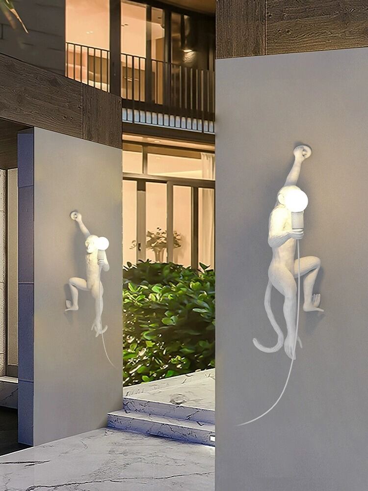 vibia | Outdoor Waterproof Creative Monkey Wall Lamp ราคา 3,490 บาท*ส่งฟรี