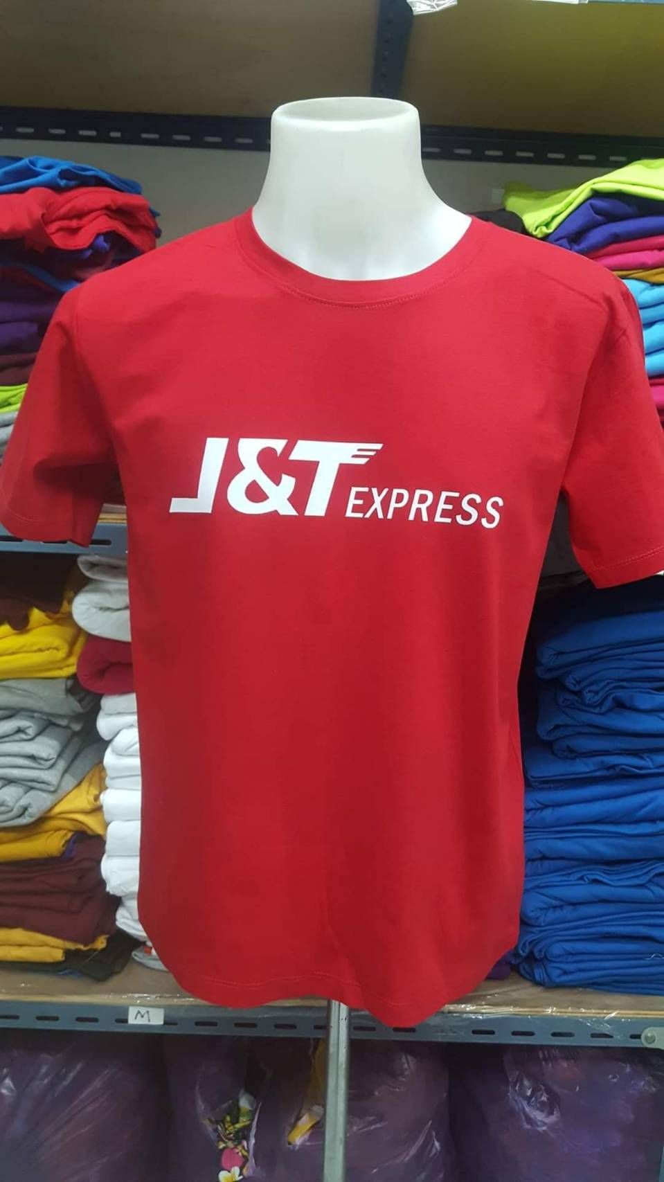 #เสื้อJ&T Express  #เสื้อพนักกงานJ&T  #J&Tเสื้อยืด  #เสื้อJ&T J&T สีเเดง J Tสีเเดง