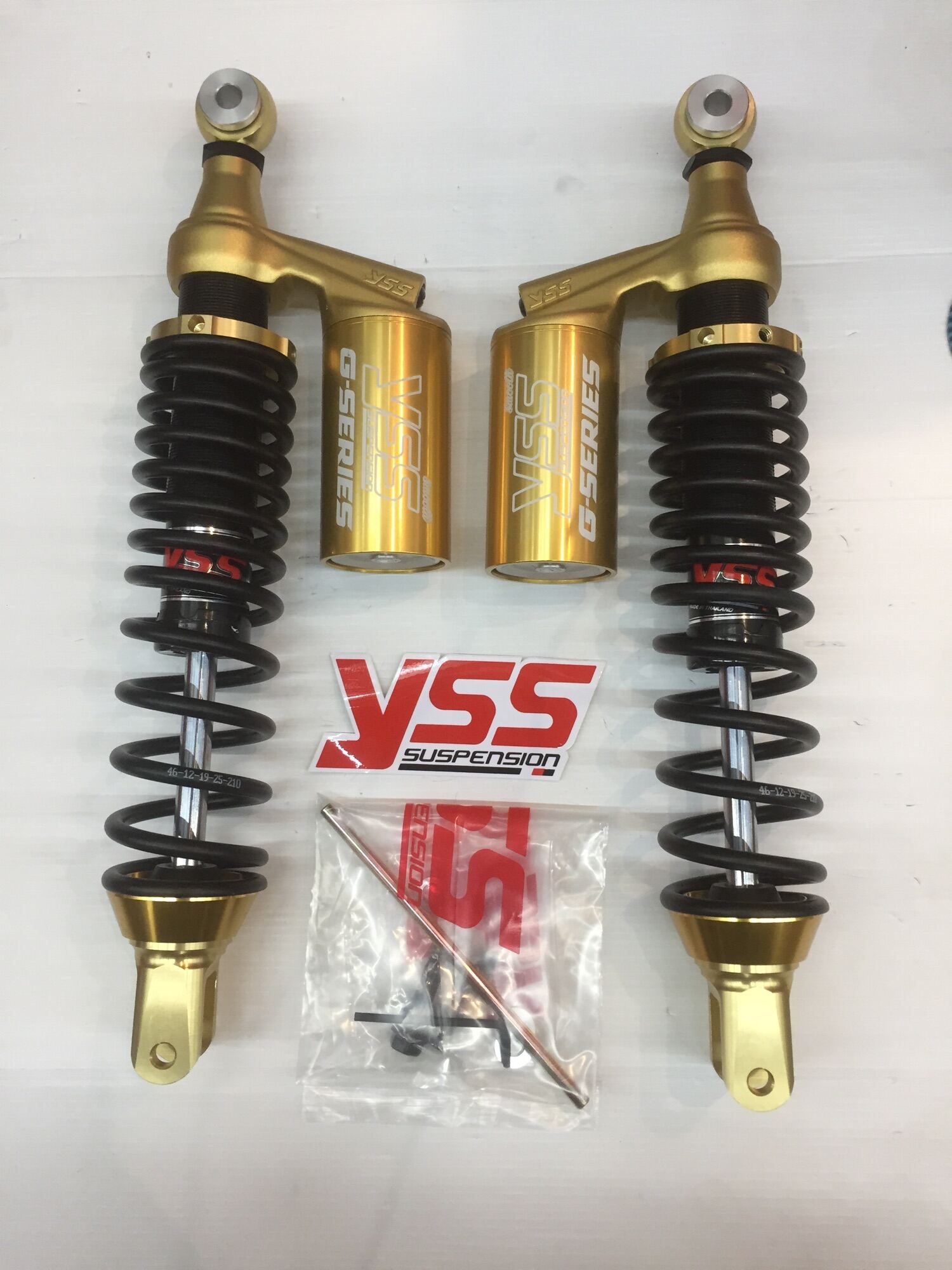 โช้คหลังYSS G-PLUS GOLD EDITIONยาง365mmรถรุ่นPCX-160 สีดำ/ดำ/ทอง 043952 ...