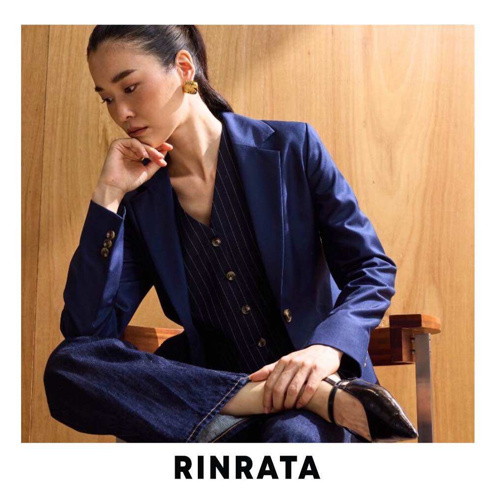 Rinrata - Bonnie Basic Essential Blazer - Plain Lapel Suit, Single-Breasted, 2 Buttons, Rounded Hem. Slightly Oversized Fit, Formal Suit, Casual Suit, Fashion Suit, Made by Suit Specialists. ราคา 4,200 บาท*ส่งฟรี