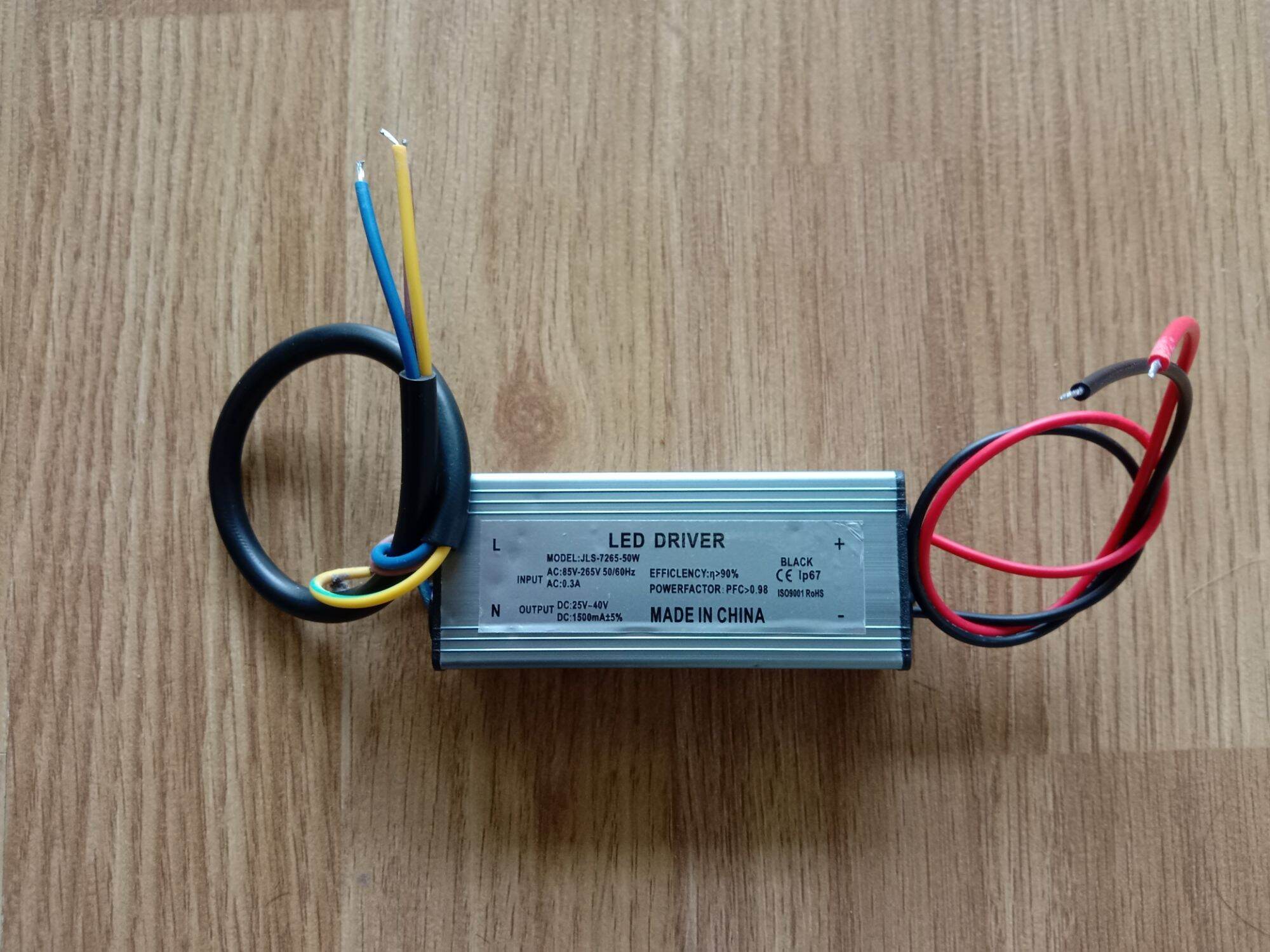 LED Spotlight Driver, 1500ma Waterproof Adapters 220V AC to 2540VDc