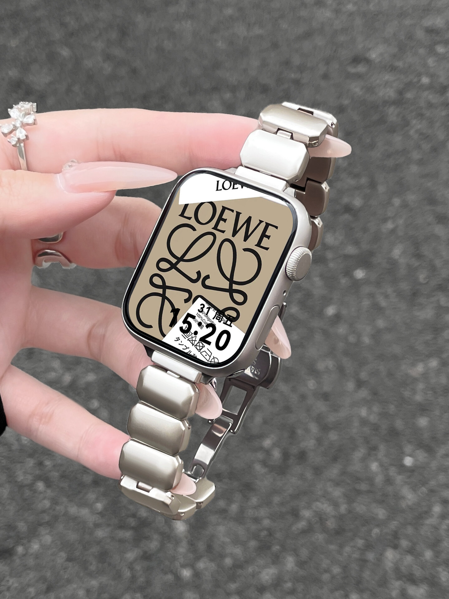psnld | Lady Elegant Metal Huawei Watch Strap ราคา 323 บาท*ส่งฟรี