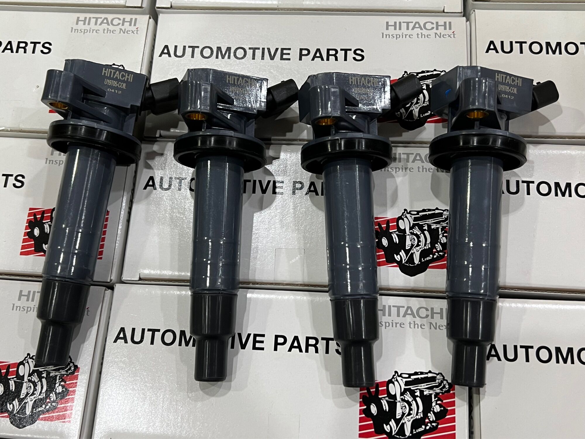 คอยล์หัวเทียน 4ตัว TOYOTA ALTIS ปี2002-2007 ยี่ห้อHITACHI แท้ รหัสICHT905 ราคา 3,550 บาท*ส่งฟรี