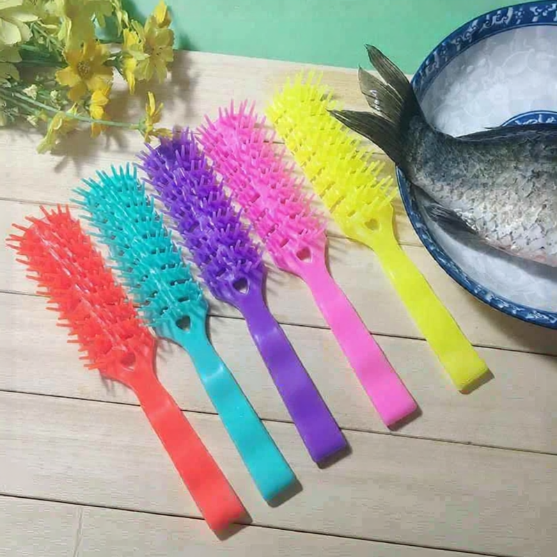 SHANNAIER | Old Style Mult-Toothed Styling Plastic Comb ราคา 766 บาท*ส่งฟรี