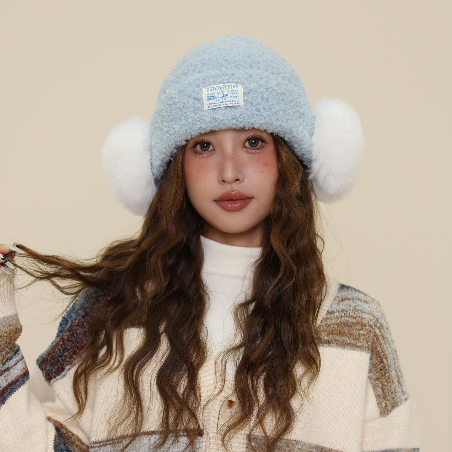 WALKING LU | Ear Protection Wool Knit Hat ราคา 7,049 บาท*ส่งฟรี