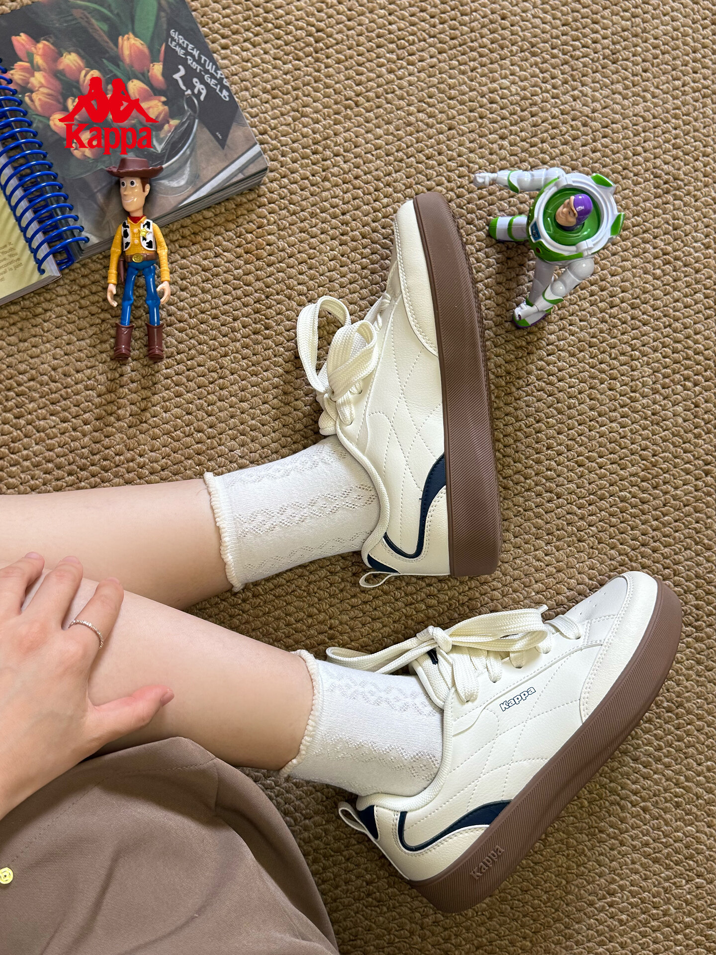Kappa | Thick Sole Women's White Sneakers ราคา 3,553 บาท*ส่งฟรี