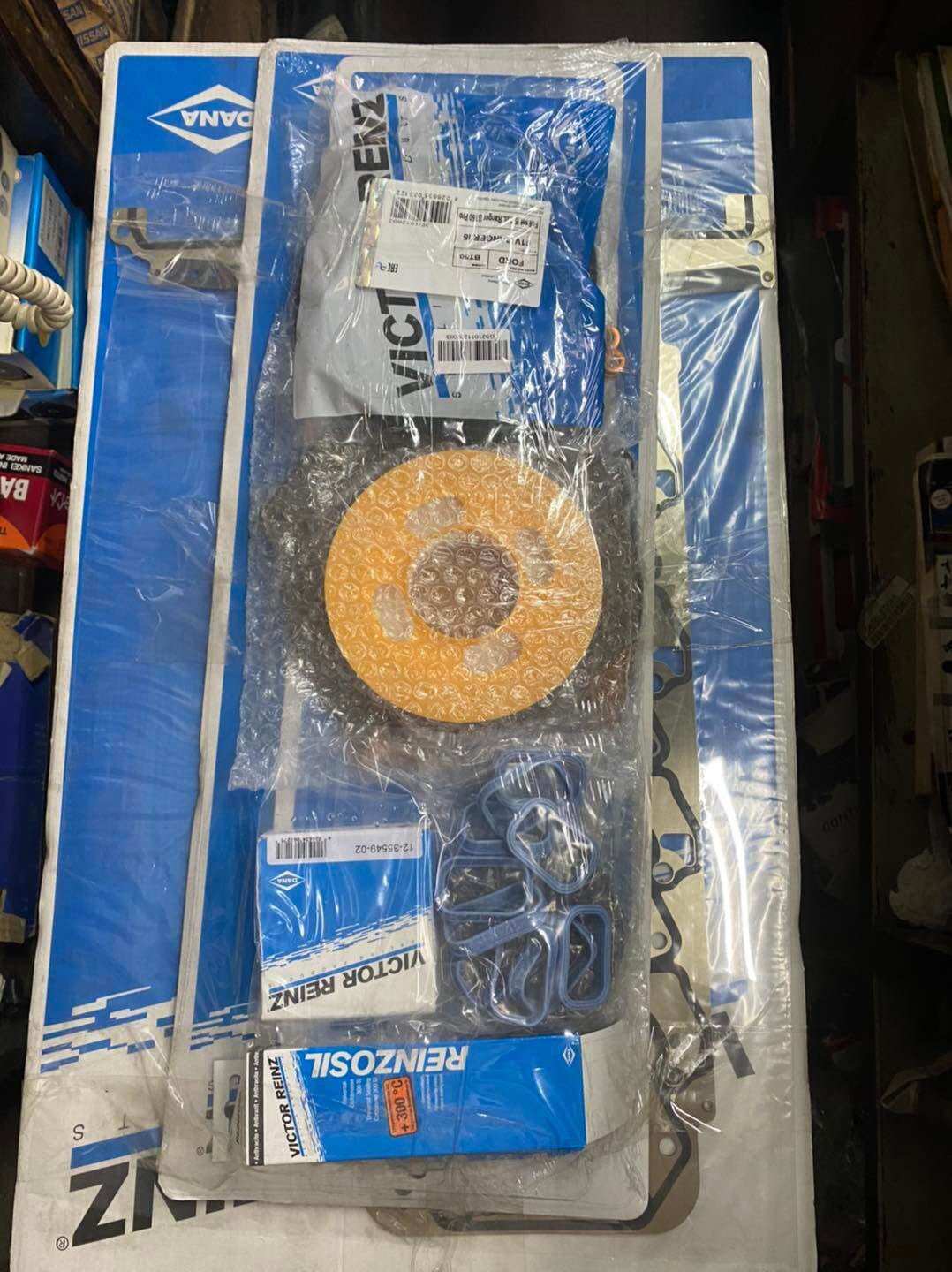 ปะเก็นชุดใหญ่ Toyota Alphard 3.5 2gr ยี่ห้อvictor rienz แท่ ราคา 6,750 บาท*ส่งฟรี