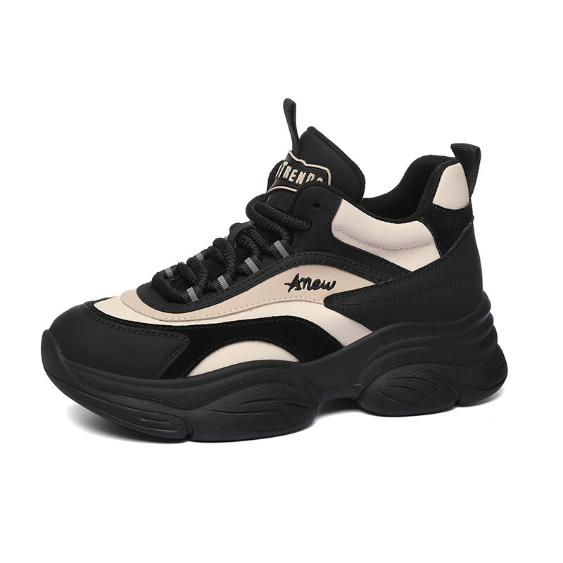 Thick and Soft Bottom Daddy Shoes Women Running ราคา 7,959 บาท*ส่งฟรี