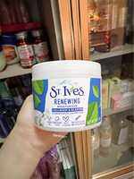 St.Ives Renewing Collagen Elastin Facial Moisturizer 283 g.