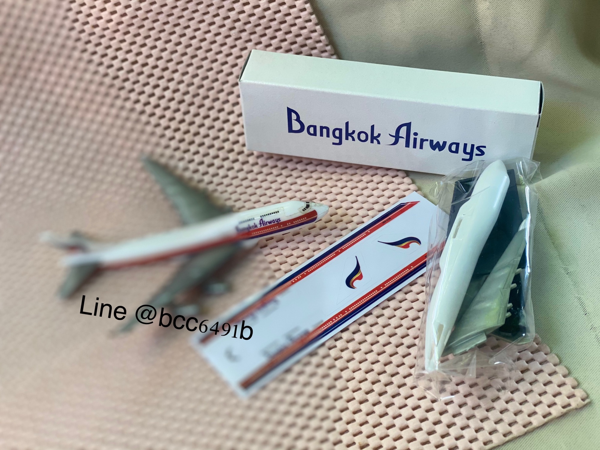 โมเดลเครื่องบินสสยการบิน bangkok Airway วัสดุพลาสติก รบกวนอ่านลายละเอียด