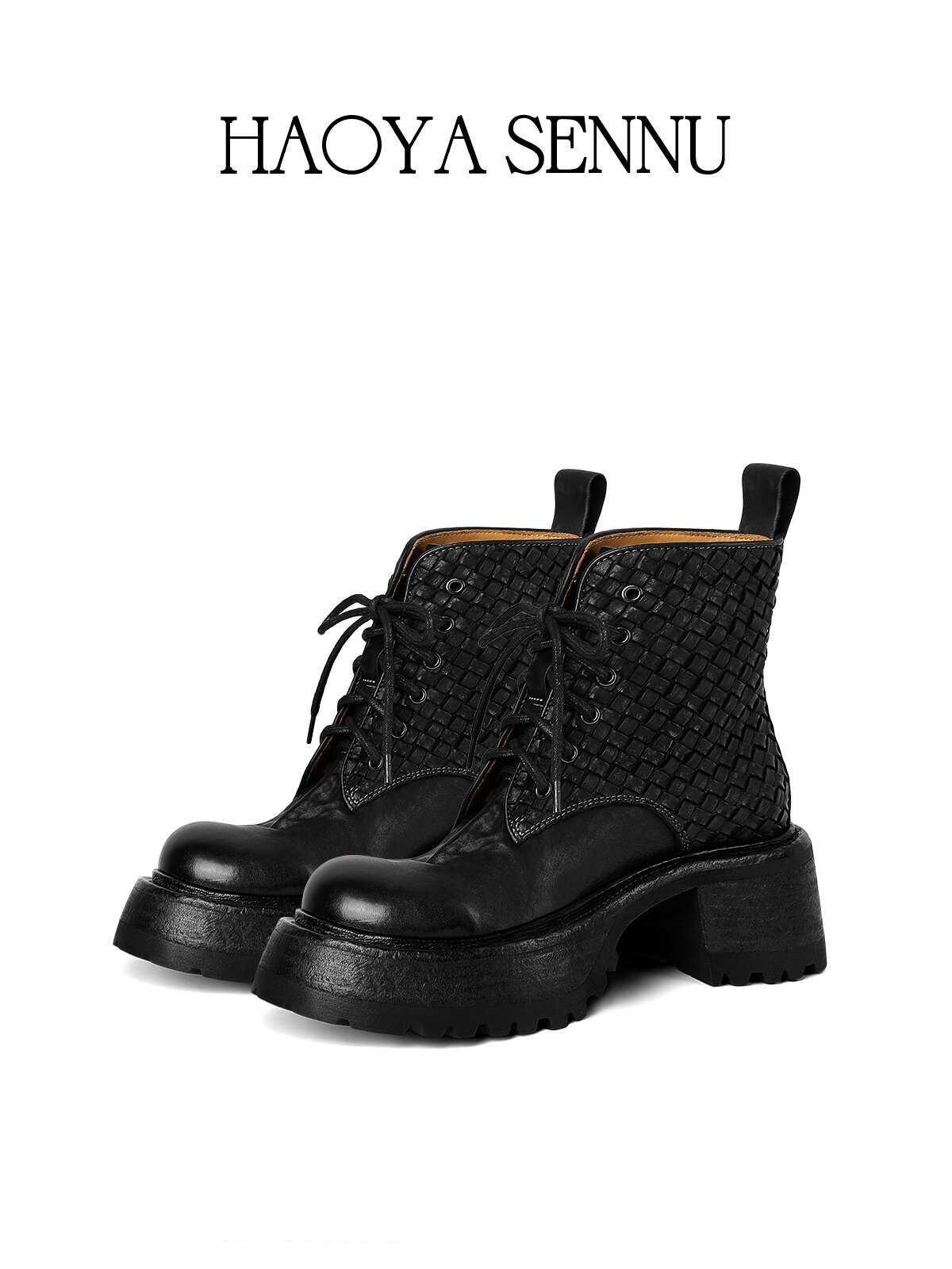 HAOYASENNU | Trendy Leather Boots Thick Bottom Lace-up ราคา 9,906 บาท*ส่งฟรี