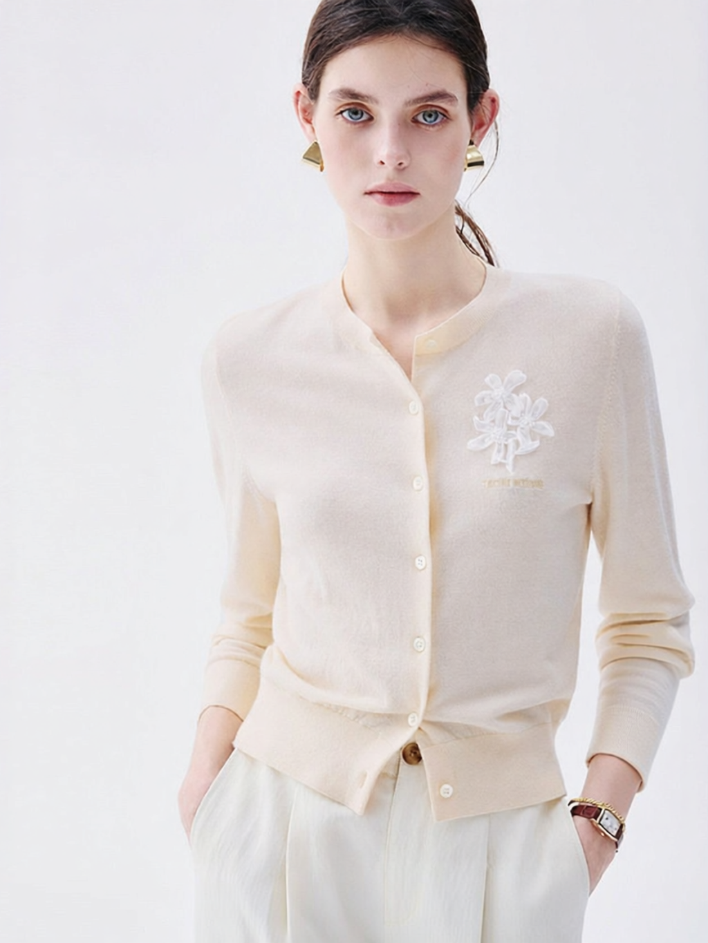TEENIE WEENIE | Celeb Inspired Heavyweight Sweater ราคา 6,732 บาท*ส่งฟรี