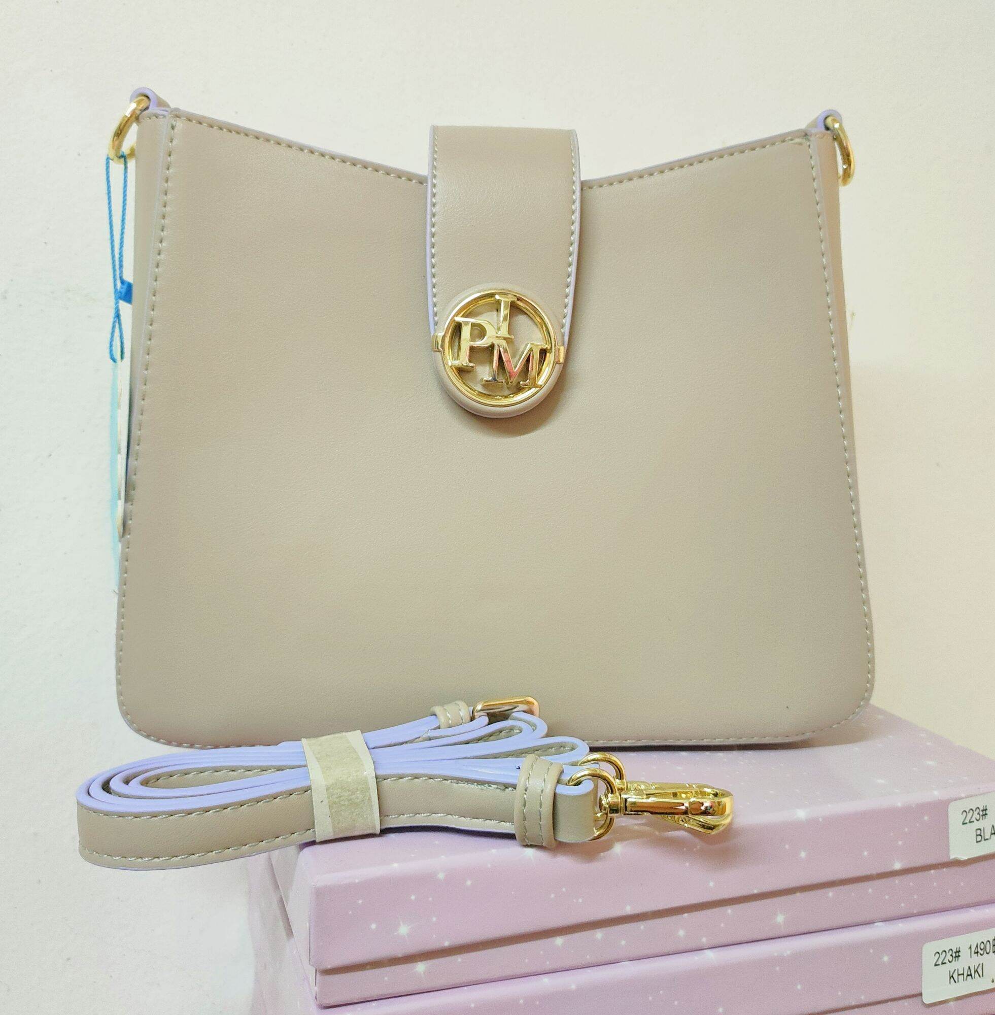 F025 Pimmy กระเป๋าสะพายแบรนด์แท้ ????% สะพายไหล่ได้ Sale - เฟเนบาร์เช่ ...