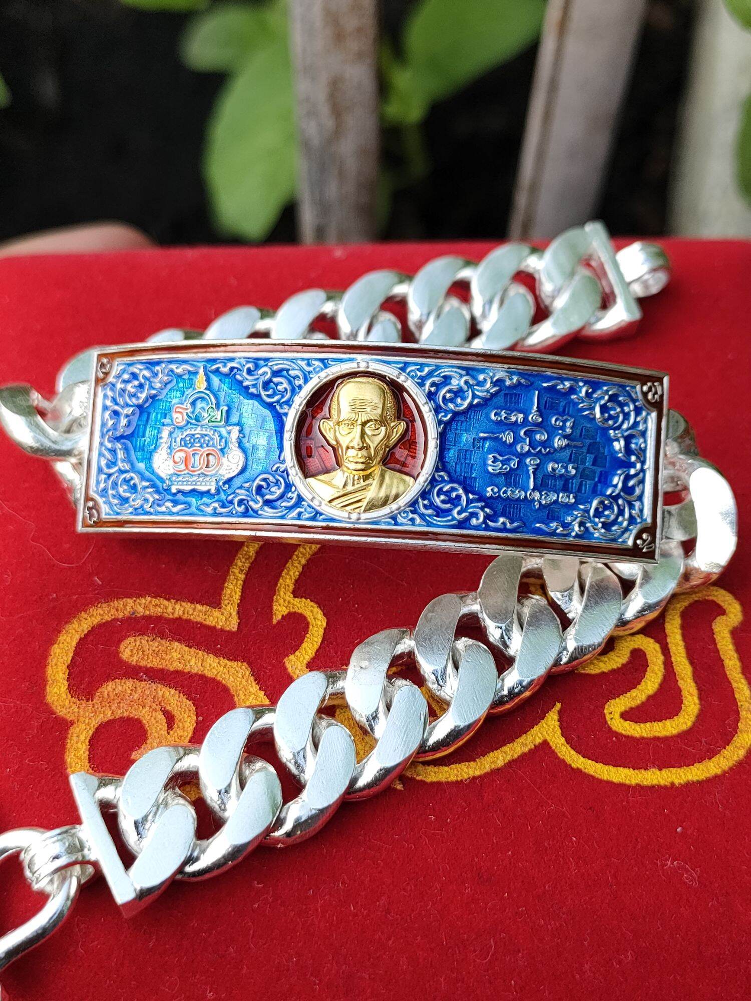 เลสหลวงพ่อรวยหน้าทองคำ ชุดกรรมการ ขนาด4บาท สร้างแค่ 1000 เส้น เท่านั้น ... เลสหลวงพ่อรวยหน้าทองคำ ชุดกรรมการ ขนาด4บาท สร้างแค่ 1000 เส้น เท่านั้น ...