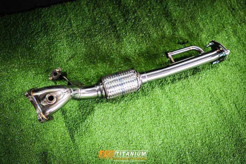 เฮดเดอร์คอยาว ตรงรุ่น honda jazz ge 2009-2013 มีทั้งท่อ1.6“และ2” JTC ราคา 4,900 บาท*ส่งฟรี