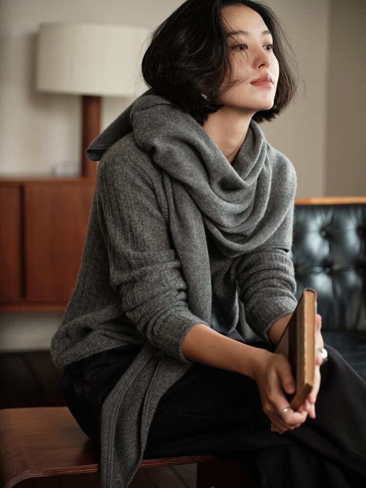 XIZILU | Winter 100% Pure Cashmere Triangle Scarf ราคา 2,968 บาท*ส่งฟรี