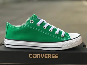 ภาพหน้าปกสินค้าConverse All Star 🌟 ข้อสั้น : สีเขียว (แบบใหม่) ซึ่งคุณอาจชอบราคาและรีวิวของสินค้านี้