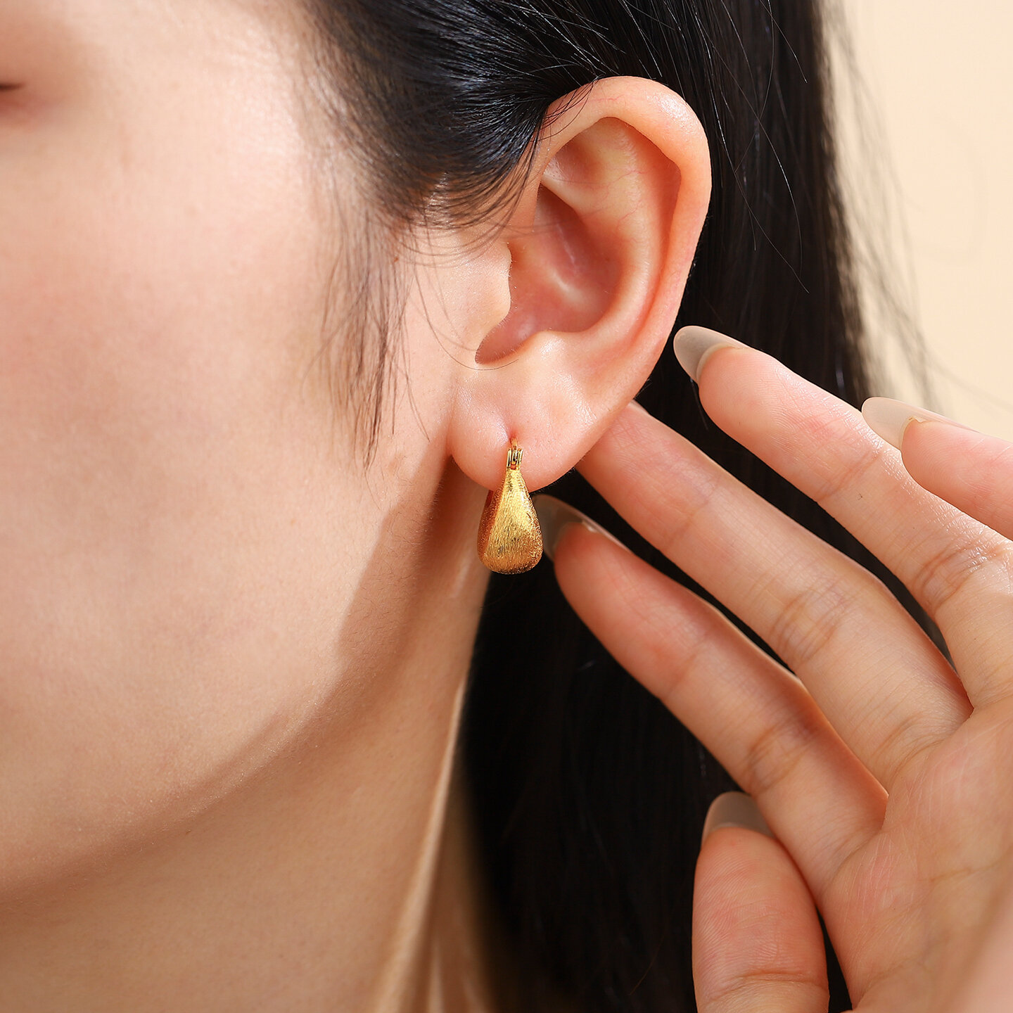 [HANJIU | Hanzhou Unique Silver Earrings Women's Brushed Design Sensation Gold Thread Moon Ear Jewelry Birthday Gift For Girlfriend,HANJIU | Hanzhou Unique Silver Earrings Women's Brushed Design Sensation Gold Thread Moon Ear Jewelry Birthday Gift For Gir ราคา 2,796 บาท*ส่งฟรี