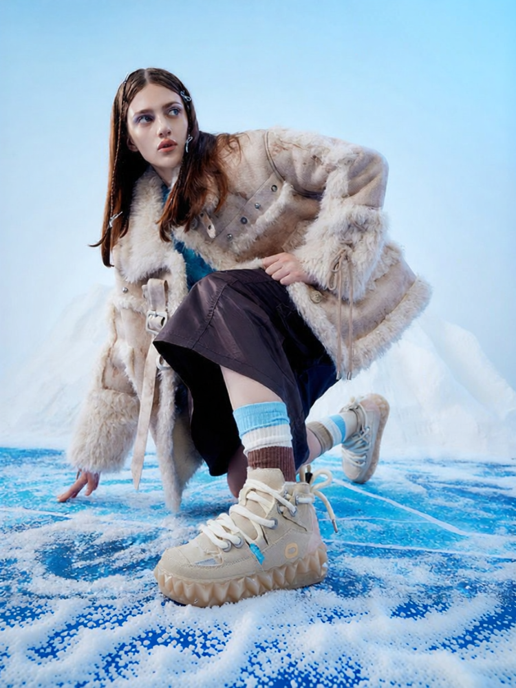 OETZI | Warm Lined Waterproof Boots Fur Lined Winter Shoes ราคา 9,454 บาท*ส่งฟรี