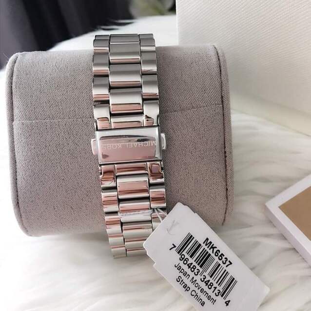 Michael Kors Women s Bradshaw Pav Silver Tone Watch