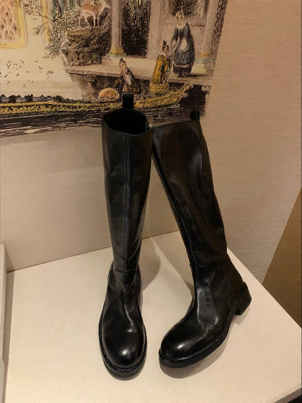 Full Genuine Leather Round Thick Heel Tall Boots ราคา 8,898 บาท*ส่งฟรี