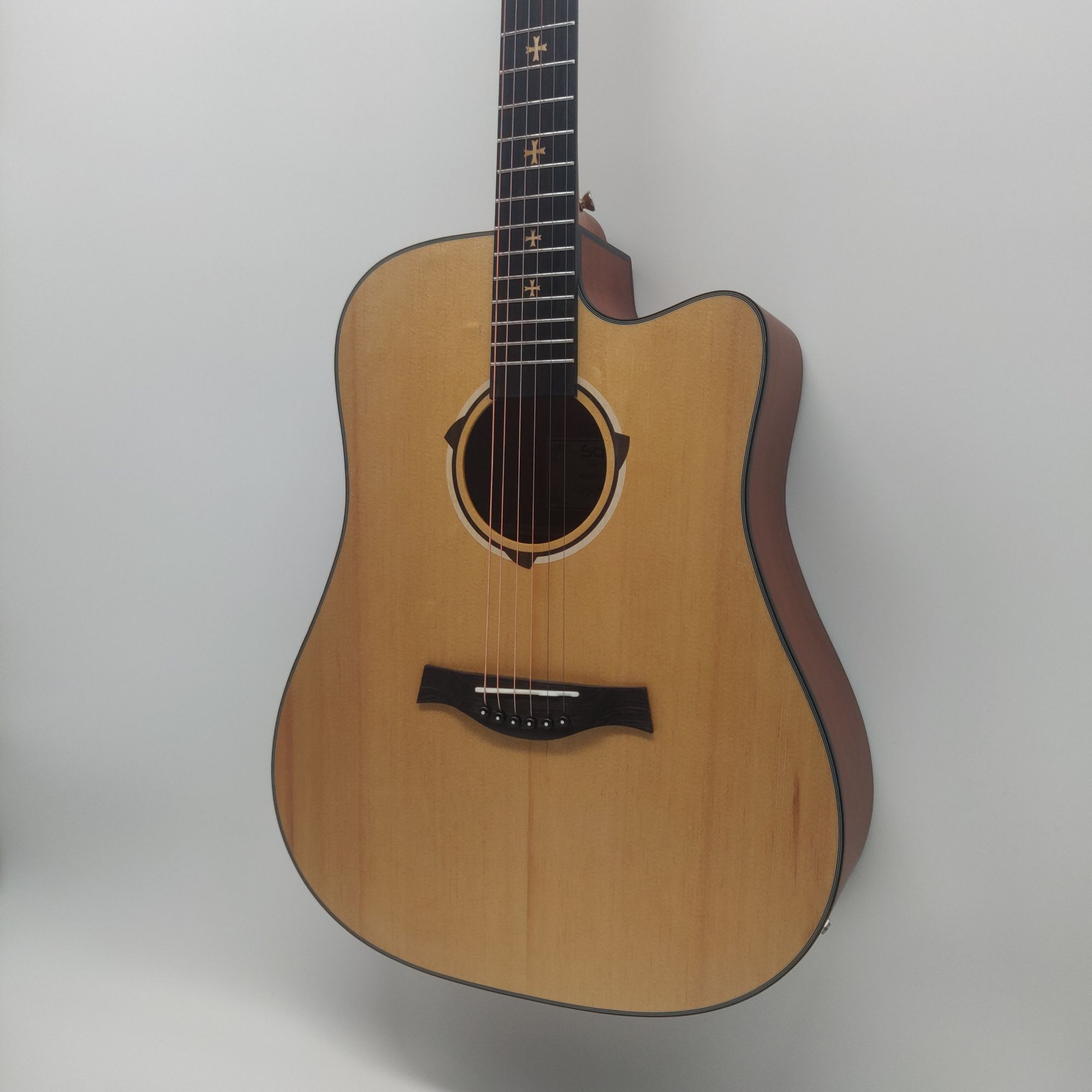 กีตาร์โปร่งไฟฟ้า Acoustic Guitar Sqoe WD-66c EQ