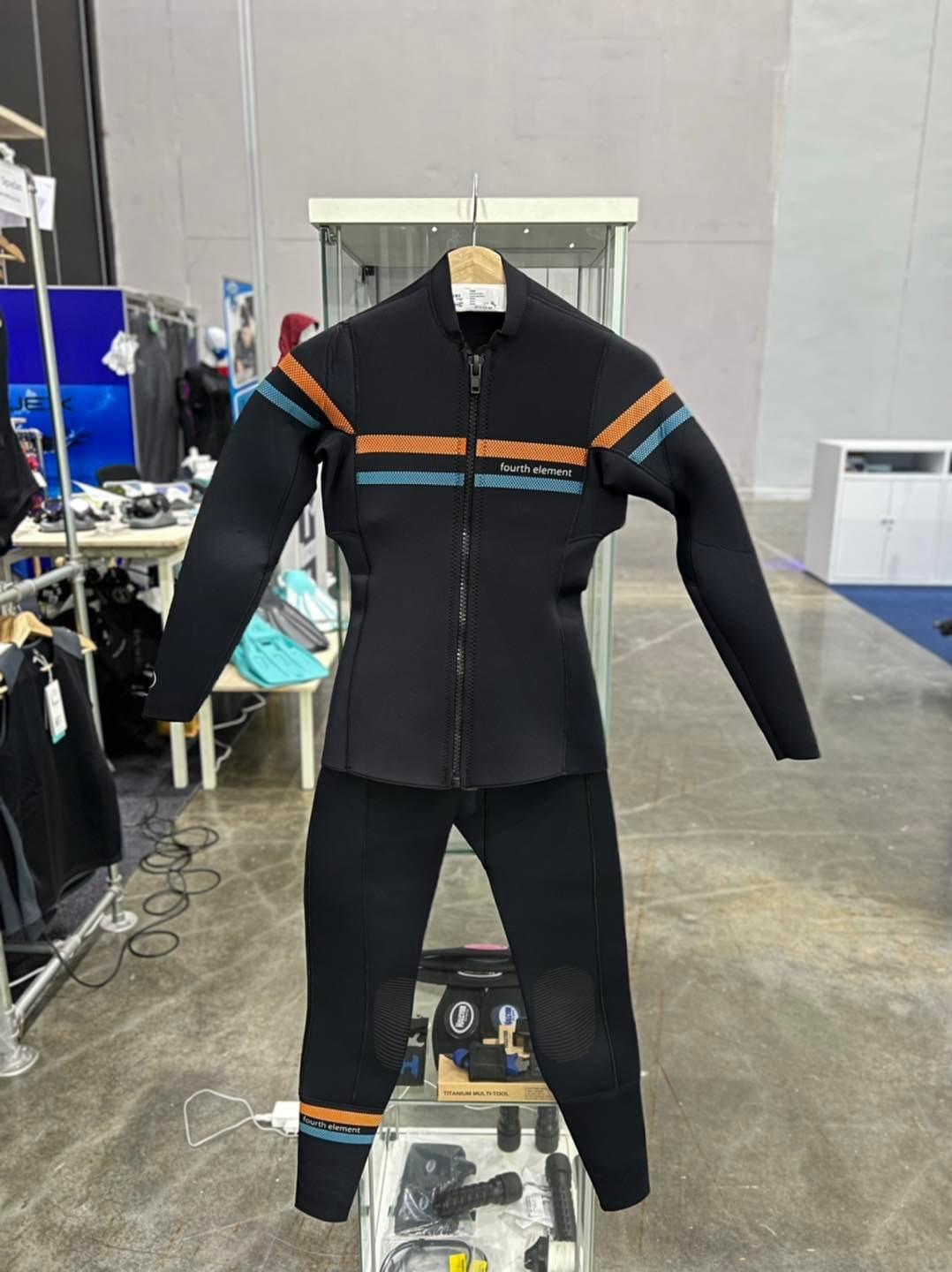 Fourth Element Sipadan II two-piece wetsuit