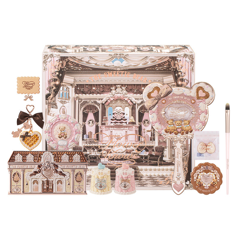 Flower Knows | Sweet Teddy Cookie Makeup Gift Set ราคา 3,714 บาท*ส่งฟรี