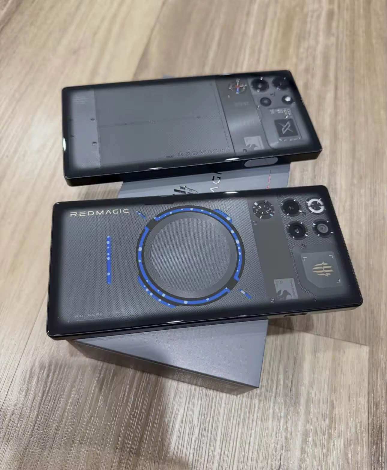 Zte Nubia Red Magic 11 Pro 24Gb 512Gb/1Tb ราคา 9,600 บาท*ส่งฟรี