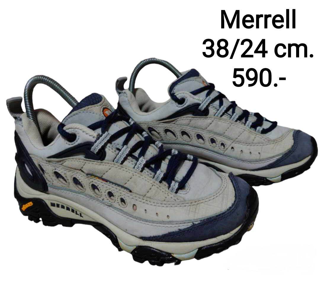 Merrell 38 hot sale