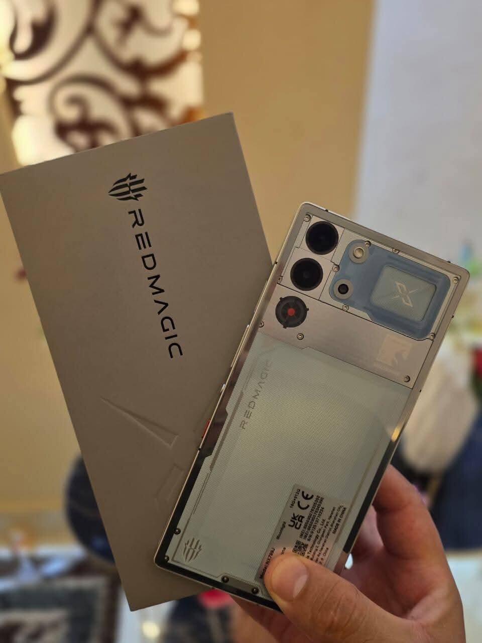 Brand New Redmagic 10S Pro ** 6.85-Inch Ltpo Screen ** 24Gb Ram + 1Tb Internal Storage ** 7050Mah Battery with 80W Fast Charging ** Android Operating System ราคา 17,400 บาท*ส่งฟรี