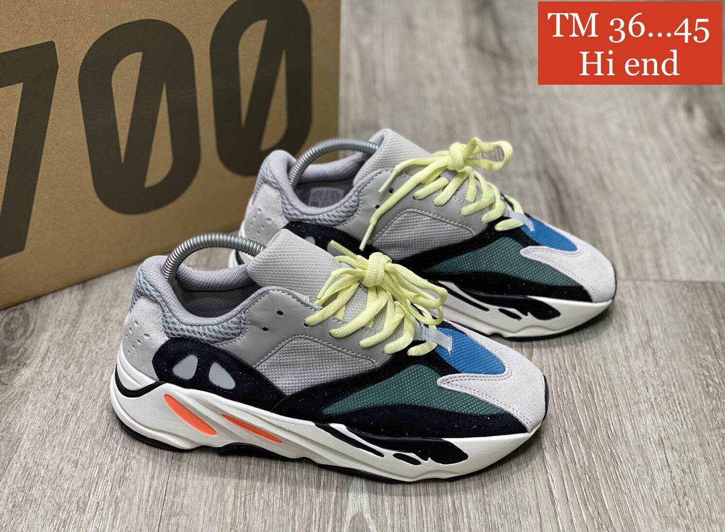 ผ้าใบADIDASS Easy 700 Boost ผ้าใบผู้ชายใส่วิ่งใส่ออกกำลังกายใส่