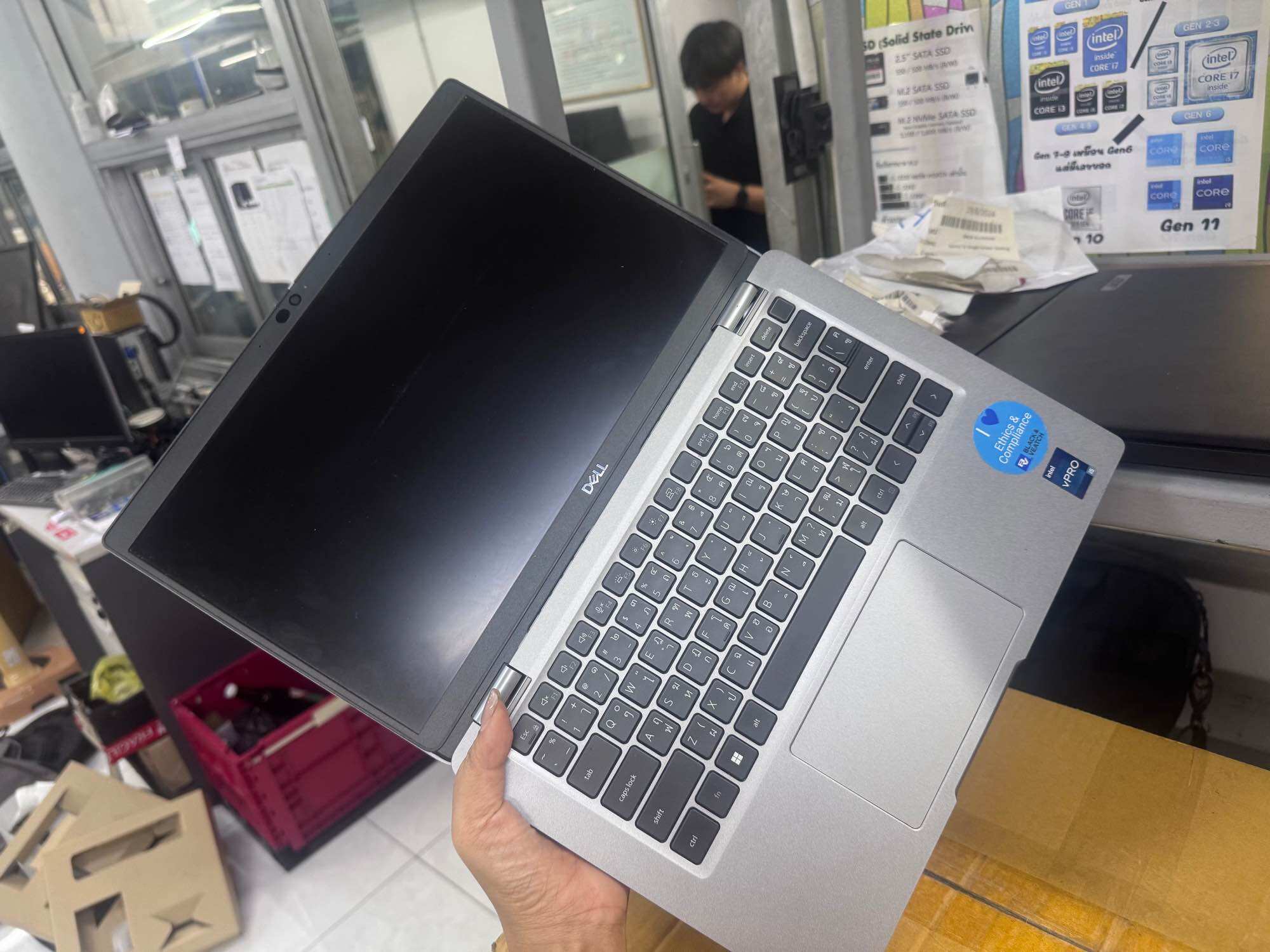 Notebook Dell Latitude 5330 Touch Screen ราคา 10,900 บาท*ส่งฟรี