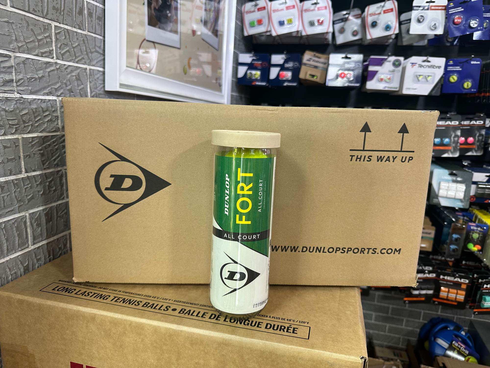[ผ่อน 0%] ลูกเทนนิส Dunlop Fort All Court 1 ลัง (24 กระป๋อง / 72 ลูก) ราคา 4,100 บาท*ส่งฟรี
