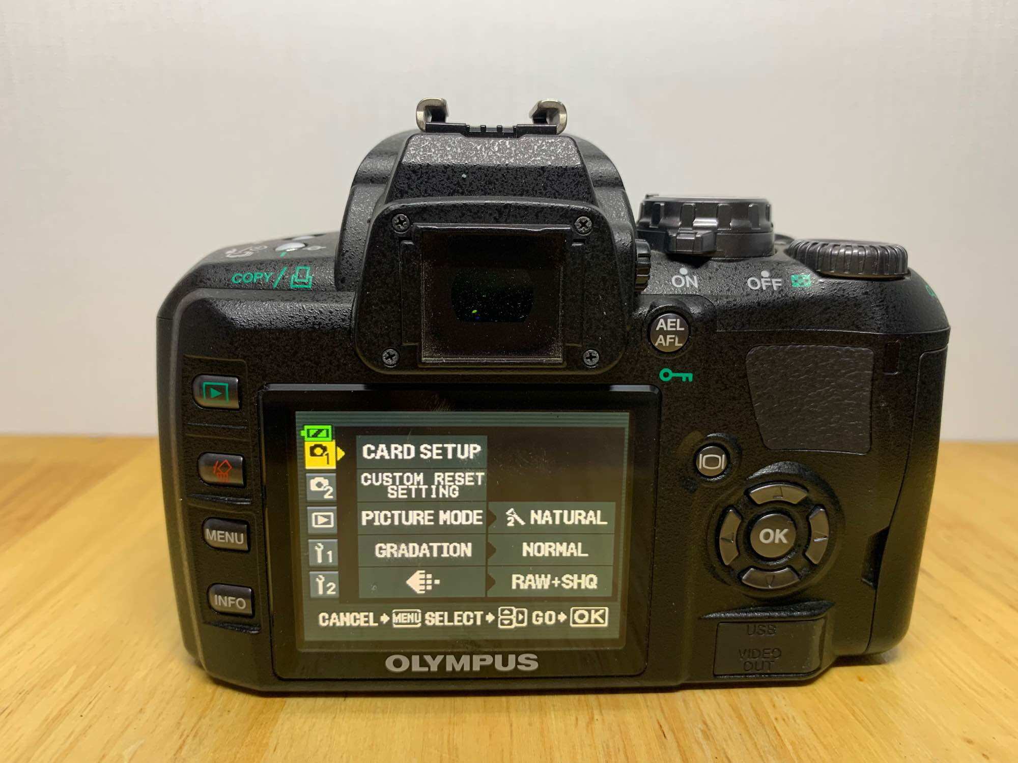 MICROSCOPE OLYMPUS CH-2 CHT Brightfield avec 4 objectifs EA - Testé EUR