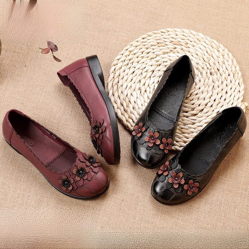 SUPIAN | Comfortable Soft Bottom Flat Shoes Genuine Leather Spring Autumn Style Women's Footwear Large Size 41 42 43 Casual Slip-On ราคา 3,745 บาท*ส่งฟรี