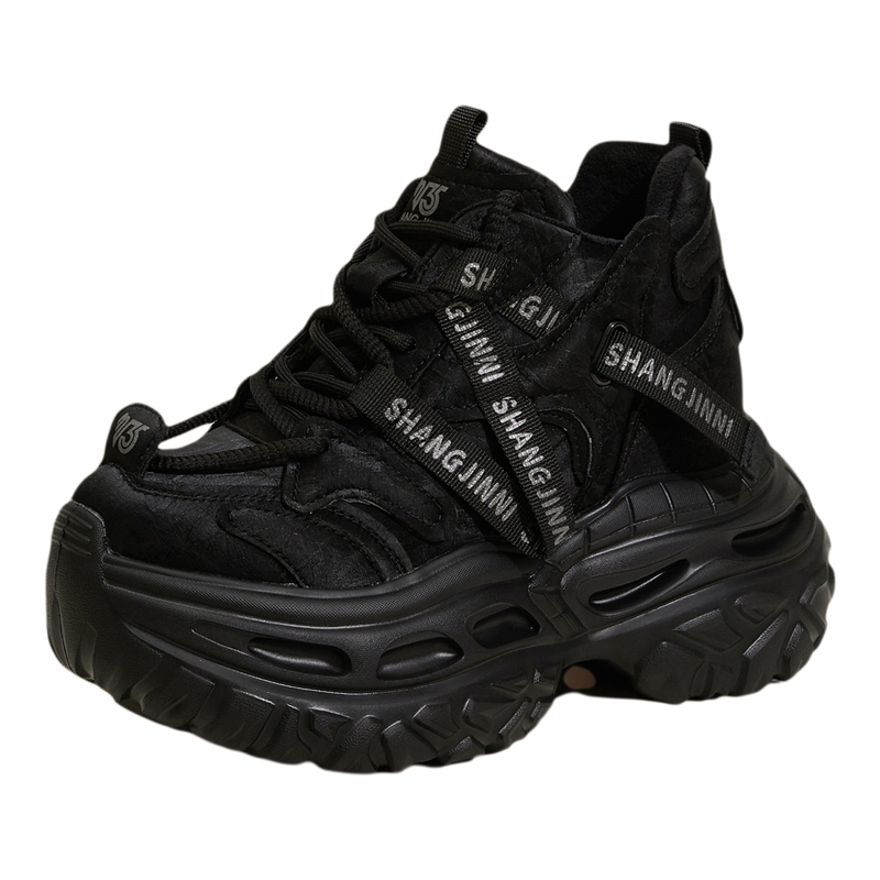 Thickened and Furry Slip-resistant Warm Elevating Leisure Shoes ราคา 8,052 บาท*ส่งฟรี