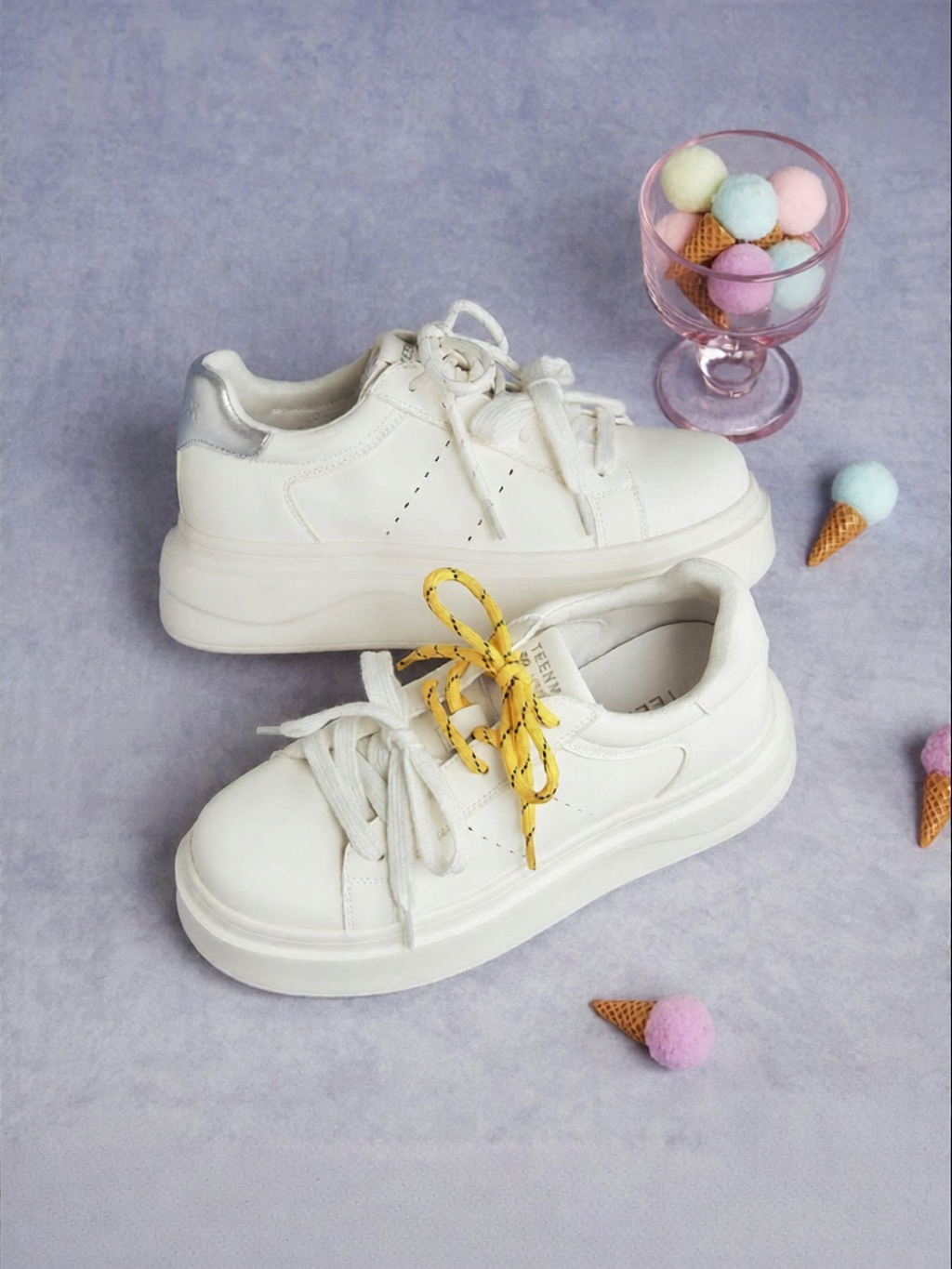 Teenmix | Dual Laces Thick Sole Height-increasing Casual White Sneakers ราคา 3,781 บาท*ส่งฟรี
