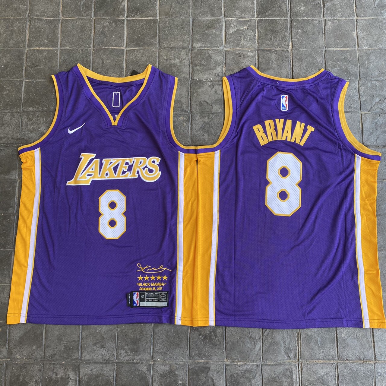 เสื้อบาสเกตบอลbasketball.jerseys(พร้อมจัดส่ง)#Lakers.kobe.8.signature.(pirple color)