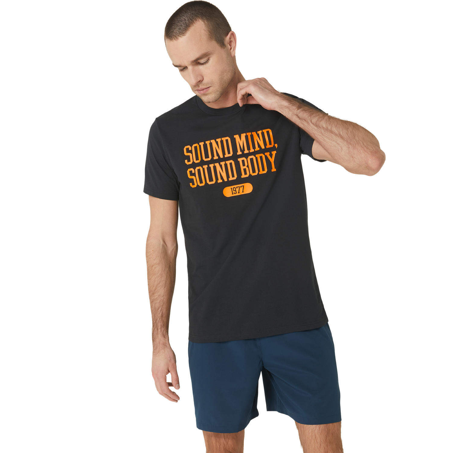 ASICS : GRAPHIC SS TEE MEN TRAINING เสื้อ ผู้ชาย เสื้อ เสื้อคอกลม ของแท้ PERFORMANCE BLACK ราคา 480 บาท*ส่งฟรี