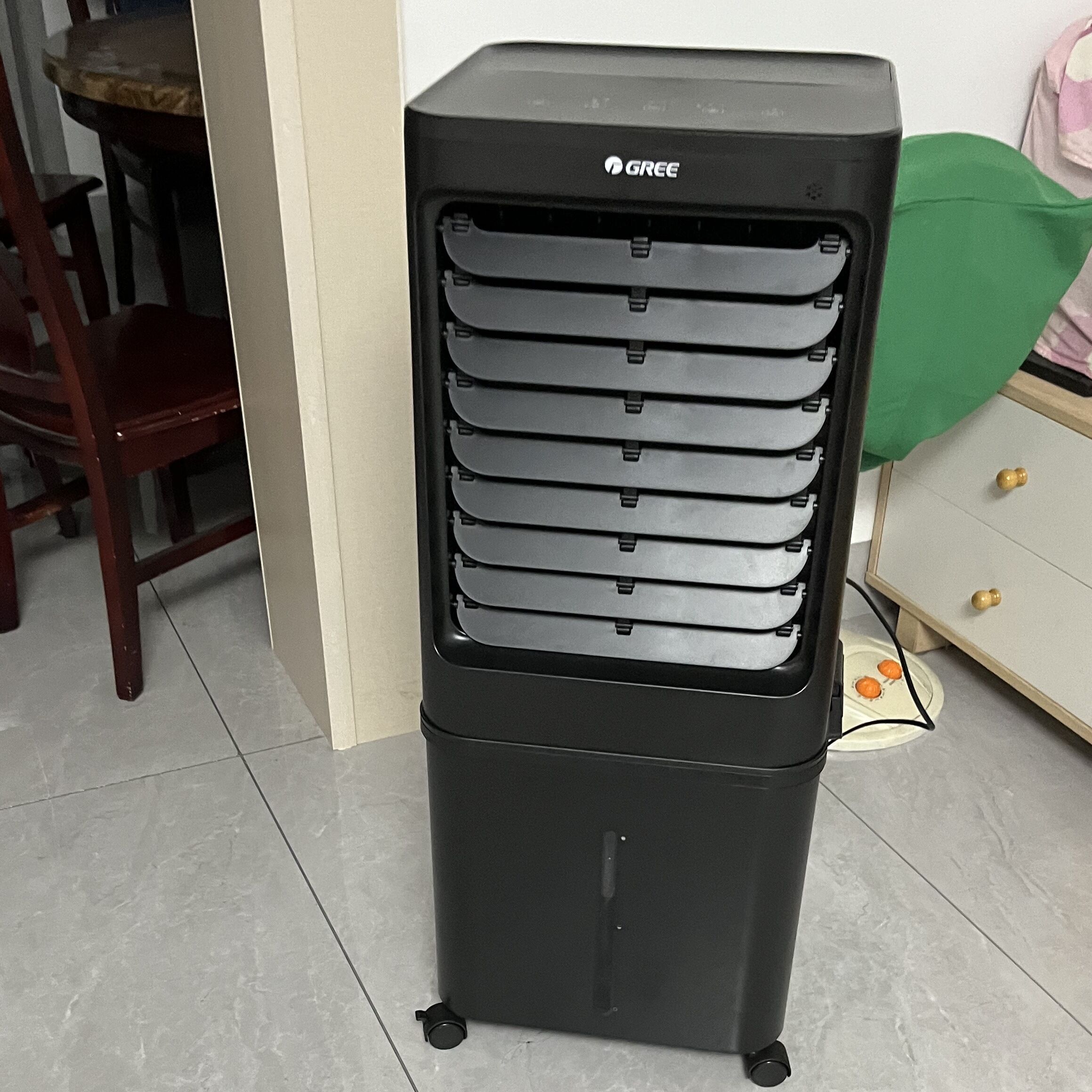 Gree | Low Noise Portable Cooling Fan for Home and Commercial Use ราคา 11,244 บาท*ส่งฟรี