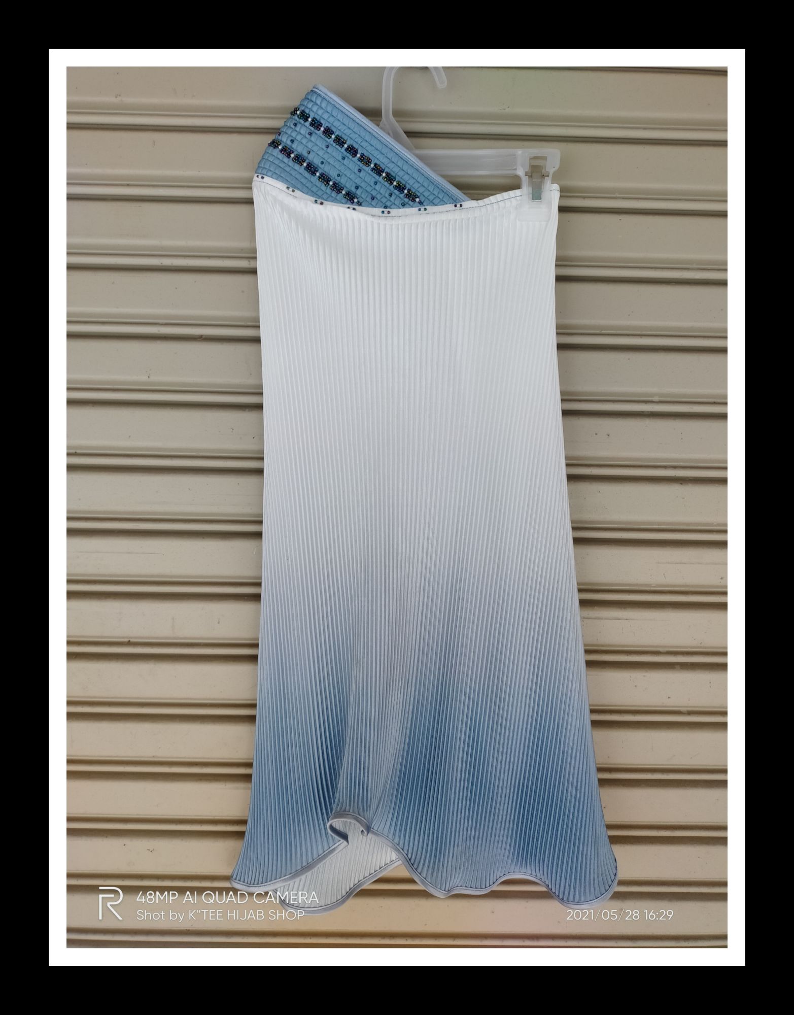ผ้าคลุมฮิญาบสวมสำเร็จผ้าพลีททูโทนหน้าฟองน้ำ