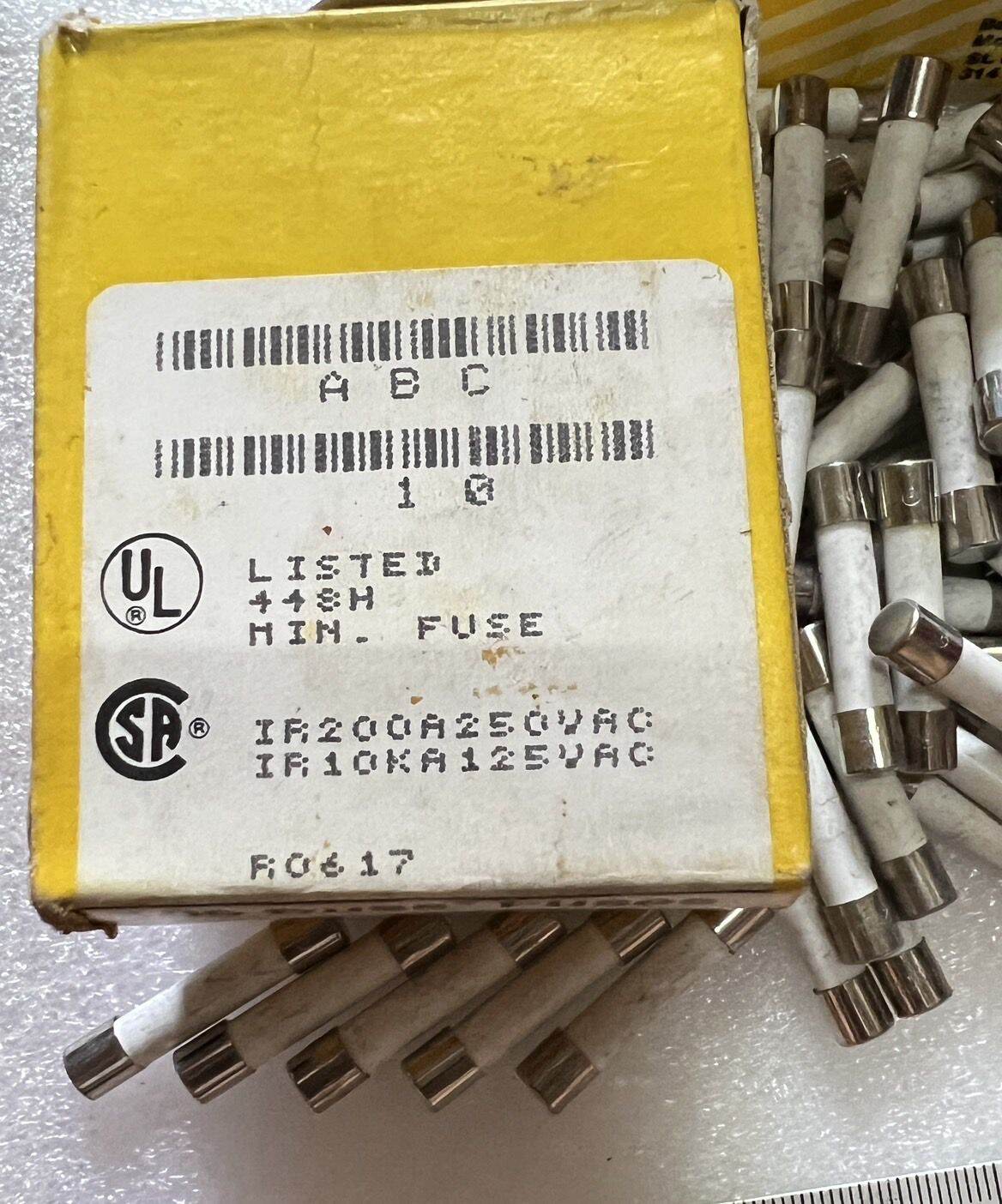 (3ชิ้น) FUSE 7A 250V / FUSE 10A 250V / FUSE 20A 250V Bussmann Fuse abc