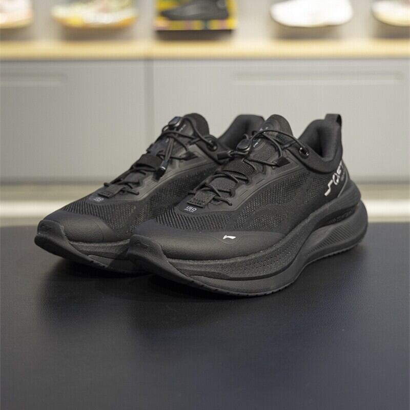 Li-Ning | Unisex Lightweight High Rebound Casual Shoes ราคา 2,388 บาท*ส่งฟรี