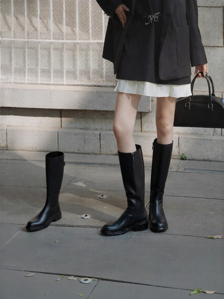 Le Saunda | Fashionable British Style Zipper Thick Sole Knight Ankle Boots ราคา 8,847 บาท*ส่งฟรี